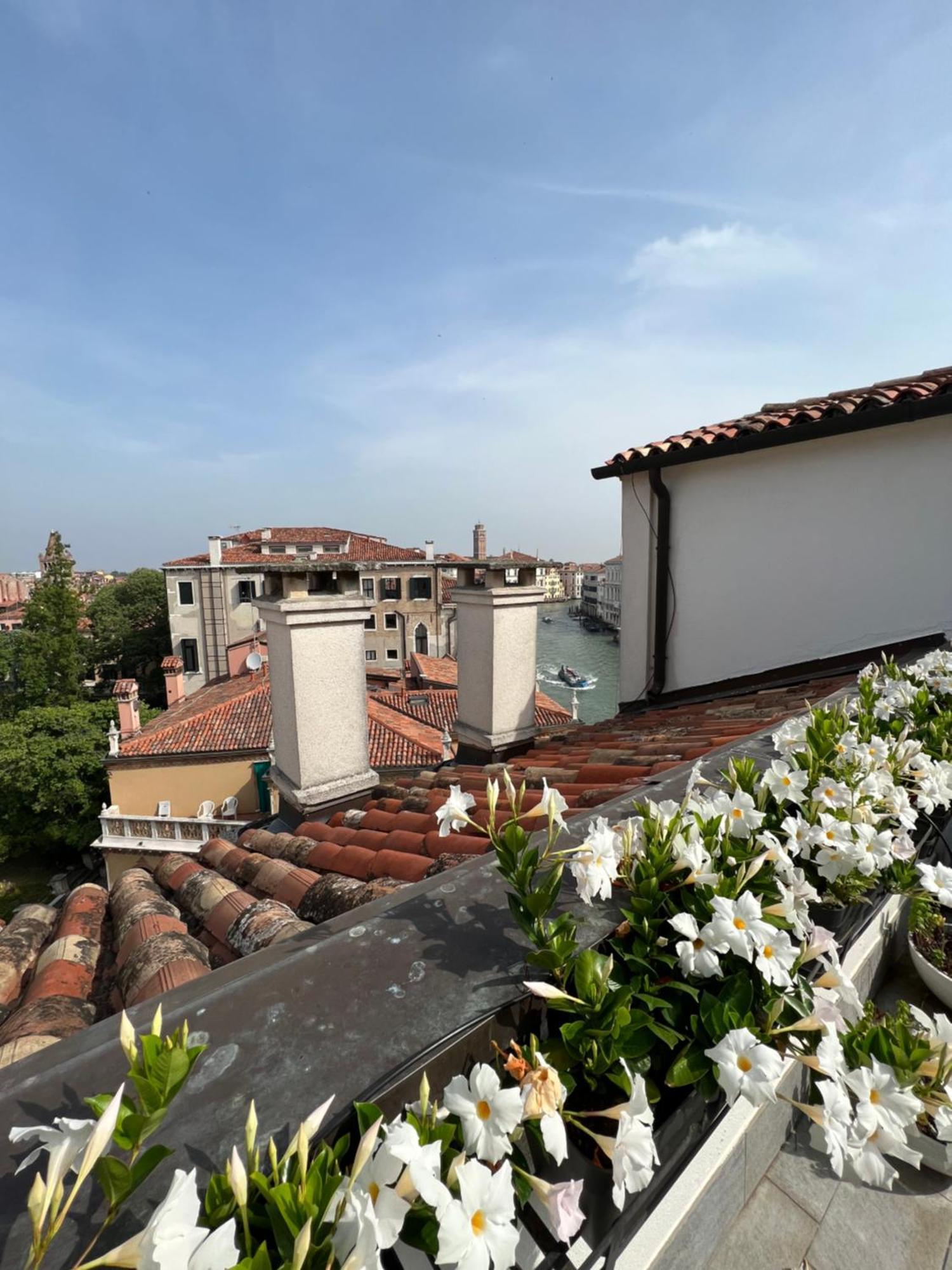 Attico Canal Grande A Palazzo Contarini Corfu Venetië Buitenkant foto